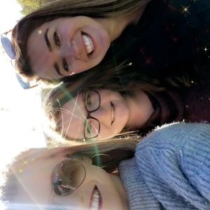 Meet your Posher, Rachel